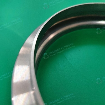 Protótipo de usinagem rápida CNC de metais de aço inoxidável 409 para veículos