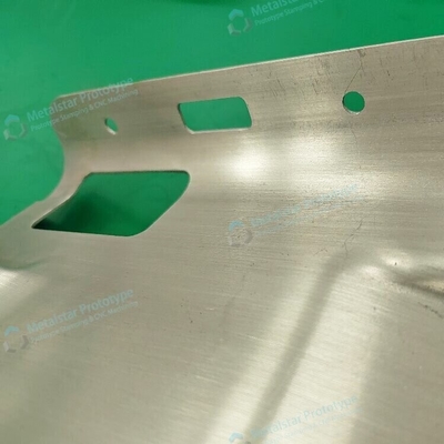 1Partes de chapa de alumínio de estampagem de 20 mm utilizadas para motociclos