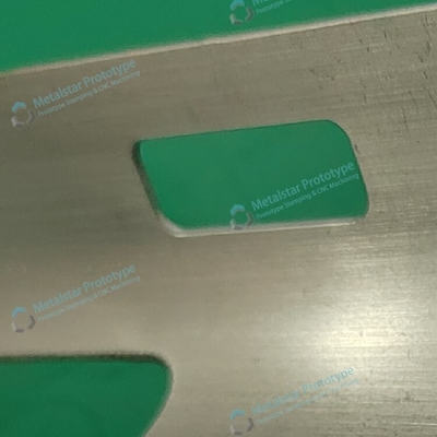 1Partes de chapa de alumínio de estampagem de 20 mm utilizadas para motociclos